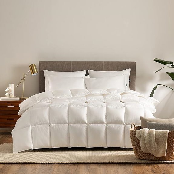 Serta Down Illusion Comforter Full/Queen White