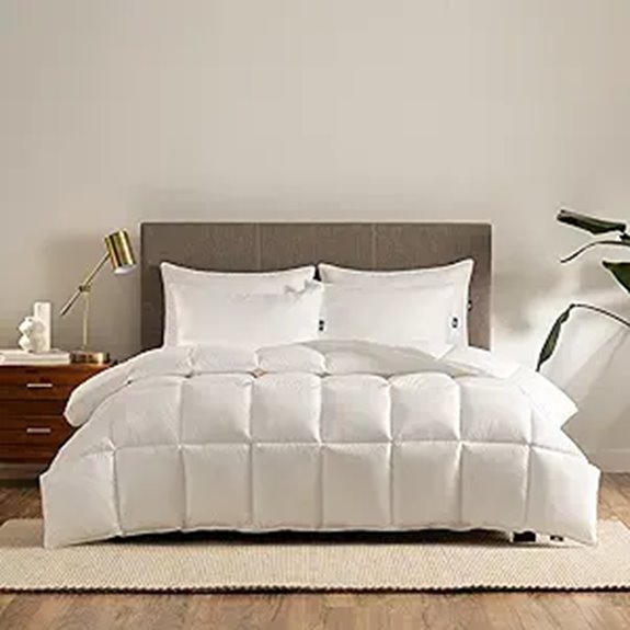 SERTA Down Illusion Hypoallergenic Comforter King/Cal King