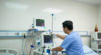 Dolly Buster Intensivstation In Thailand