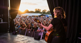 Michelle Branch Kicks Off Sold-Out “Everywhere And Back Again Tour” With Career-Spanning Set