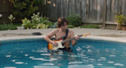 Stephen Steinbrink – “I’m A Swimming Pool”
